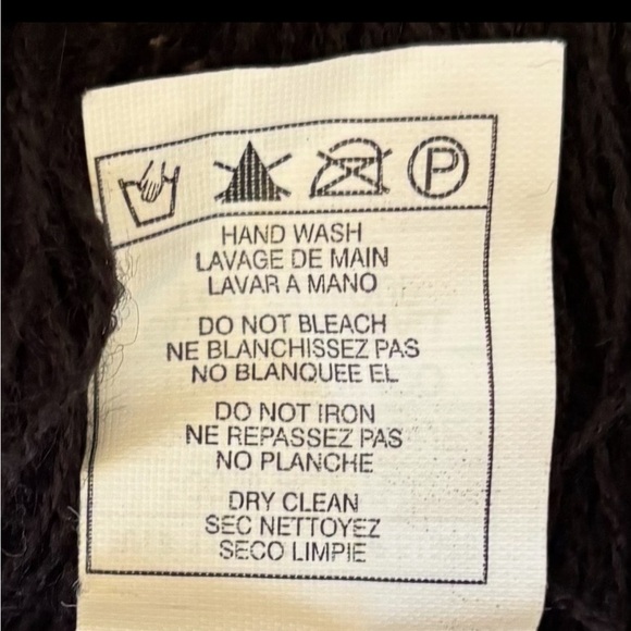 Reebok / NHL Blue and White Winter Classic 100% Acrylic Knit Scarf - Picture 4 of 9